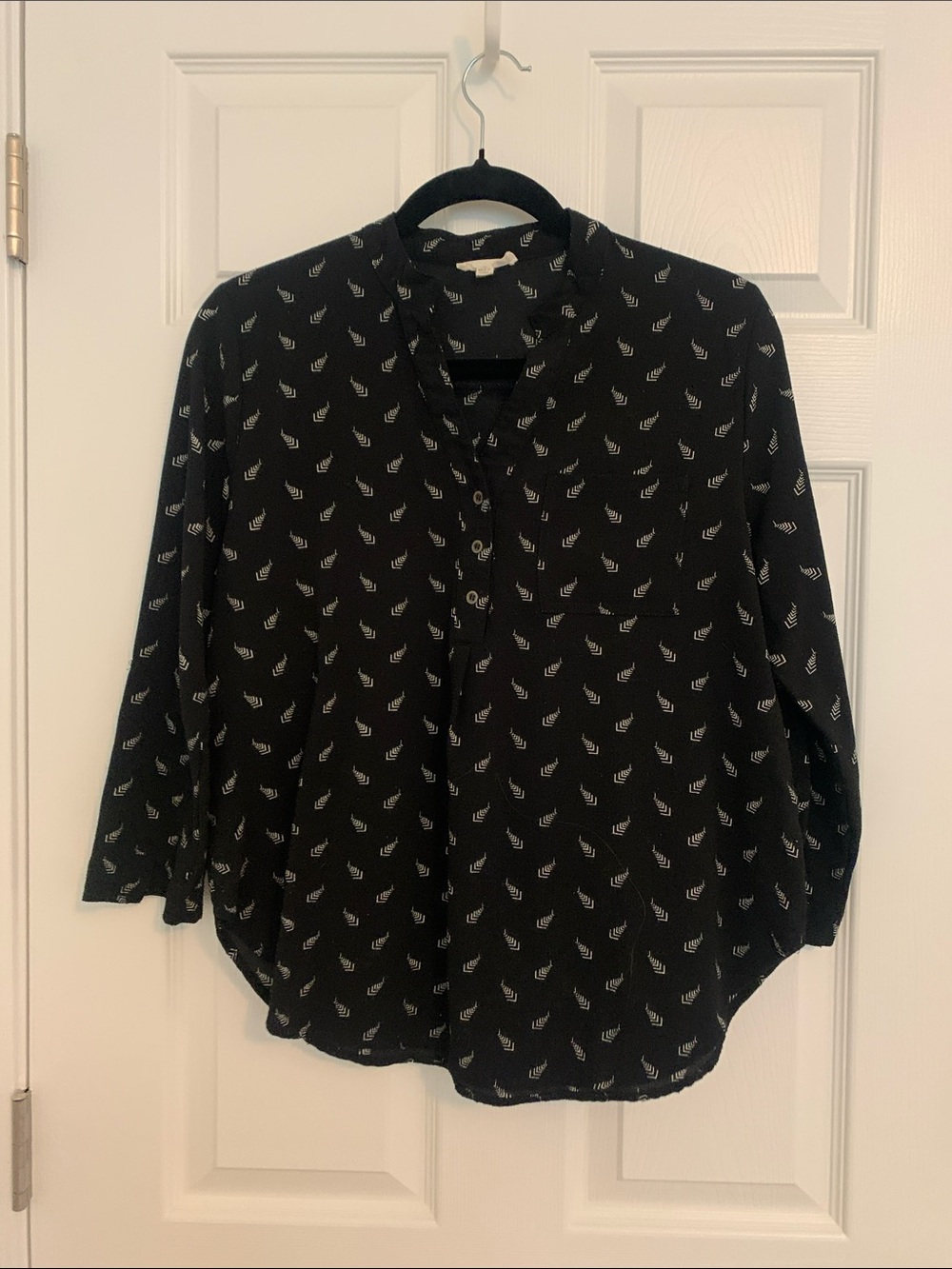 Kaii Black Button-Front Blouse with White Micro Print